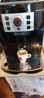 Splendide machine à café delonghi ecam 22.140.B de 2022 .