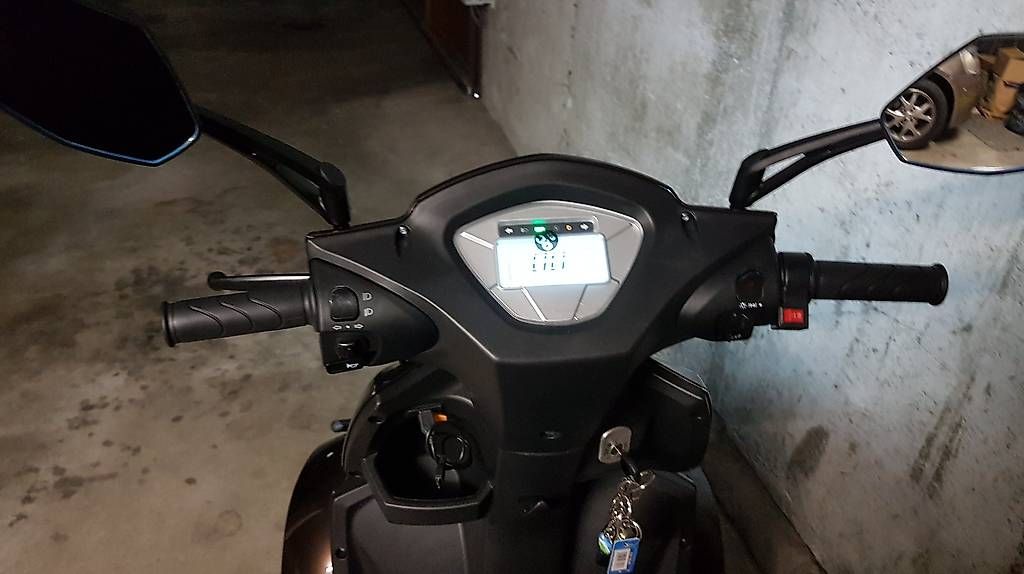 Scooters: - Elektroroller - – D'occasion à Schöftland par hay_6lns 2