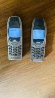 2x Nokia 6310i, bon état.