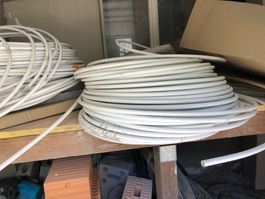 Rohre Weiss Durchmesser ca. 16mm Rolle Baustelle guter Zu...