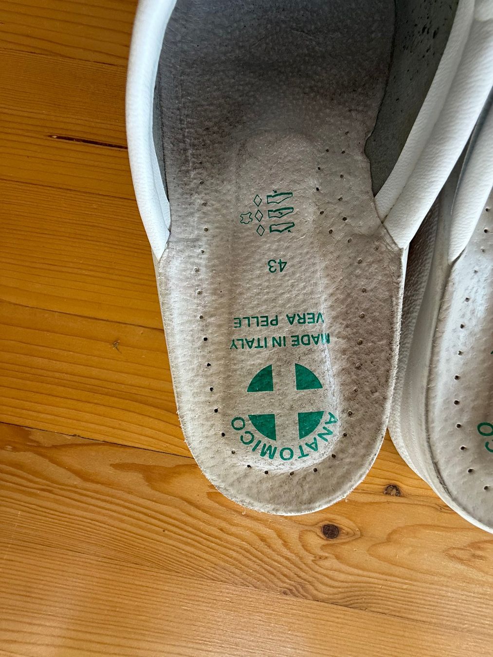 Scarpe da donna: Schuhe Grösse 43 Leder weiss – Usato da Kirchdorf AG venduto da coco123 2