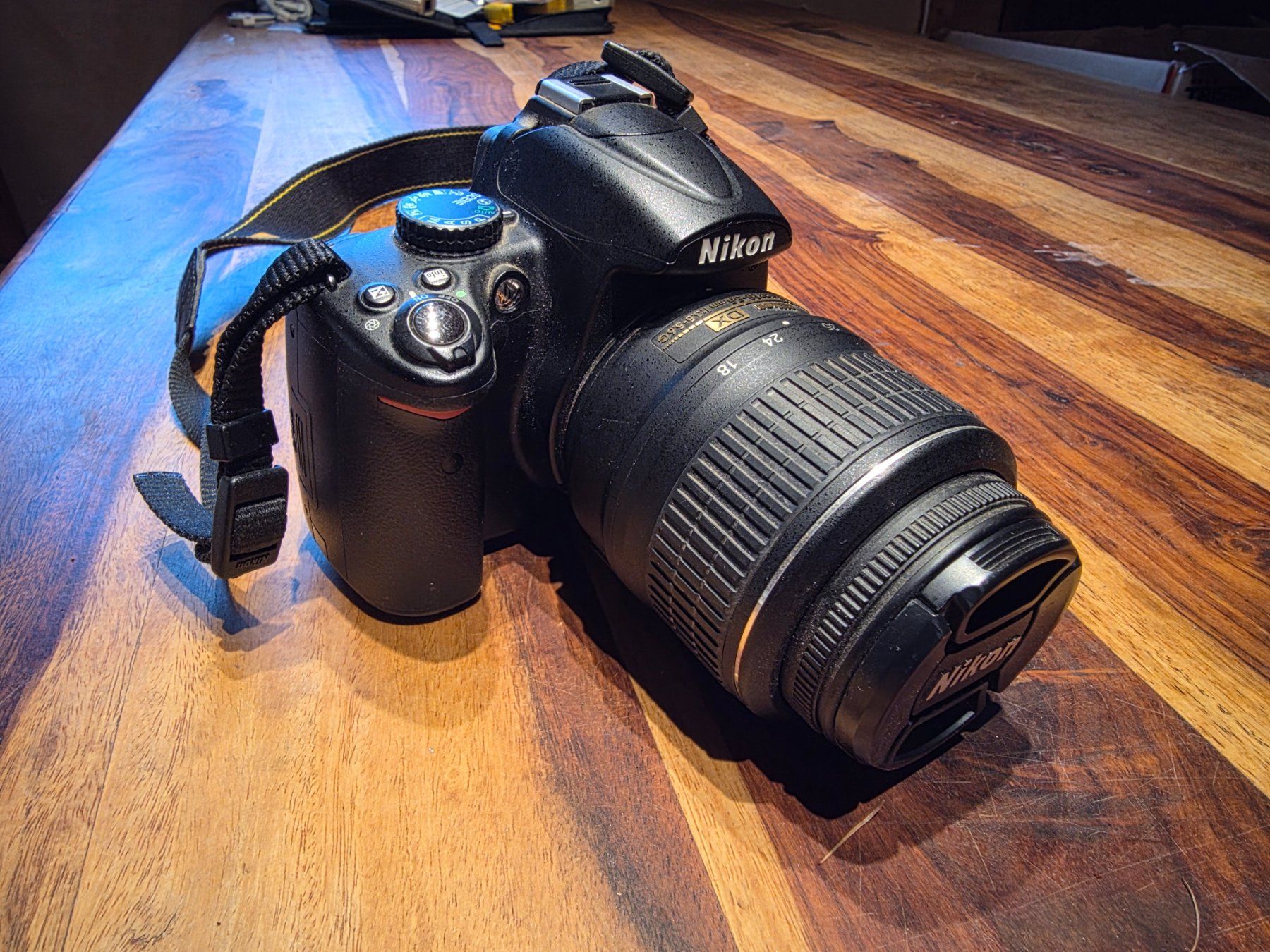 Nikon Fotocamera: Nikon D5000 mit DX SWM VR Aspherical Objektiv – Usato da Eisten venduto da mbe_wq5n 1