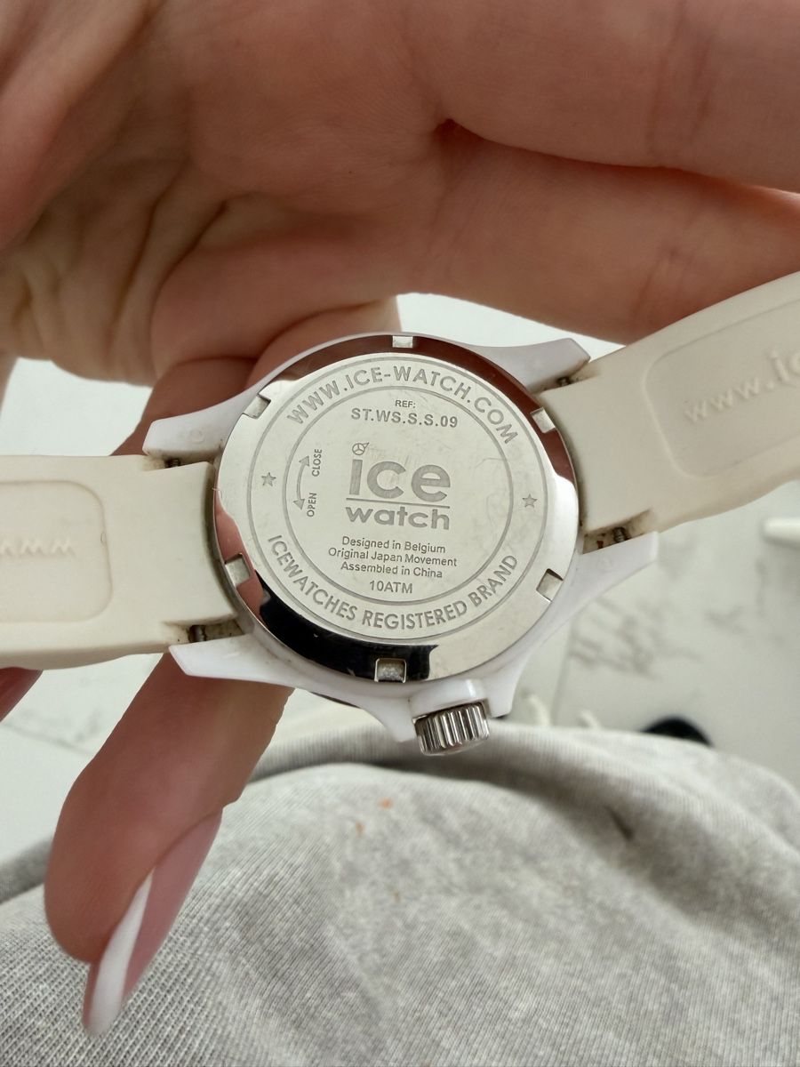 Ice watch Orologi: Ice Watch Bianco – Usato da Losone venduto da lis_8rfv 1