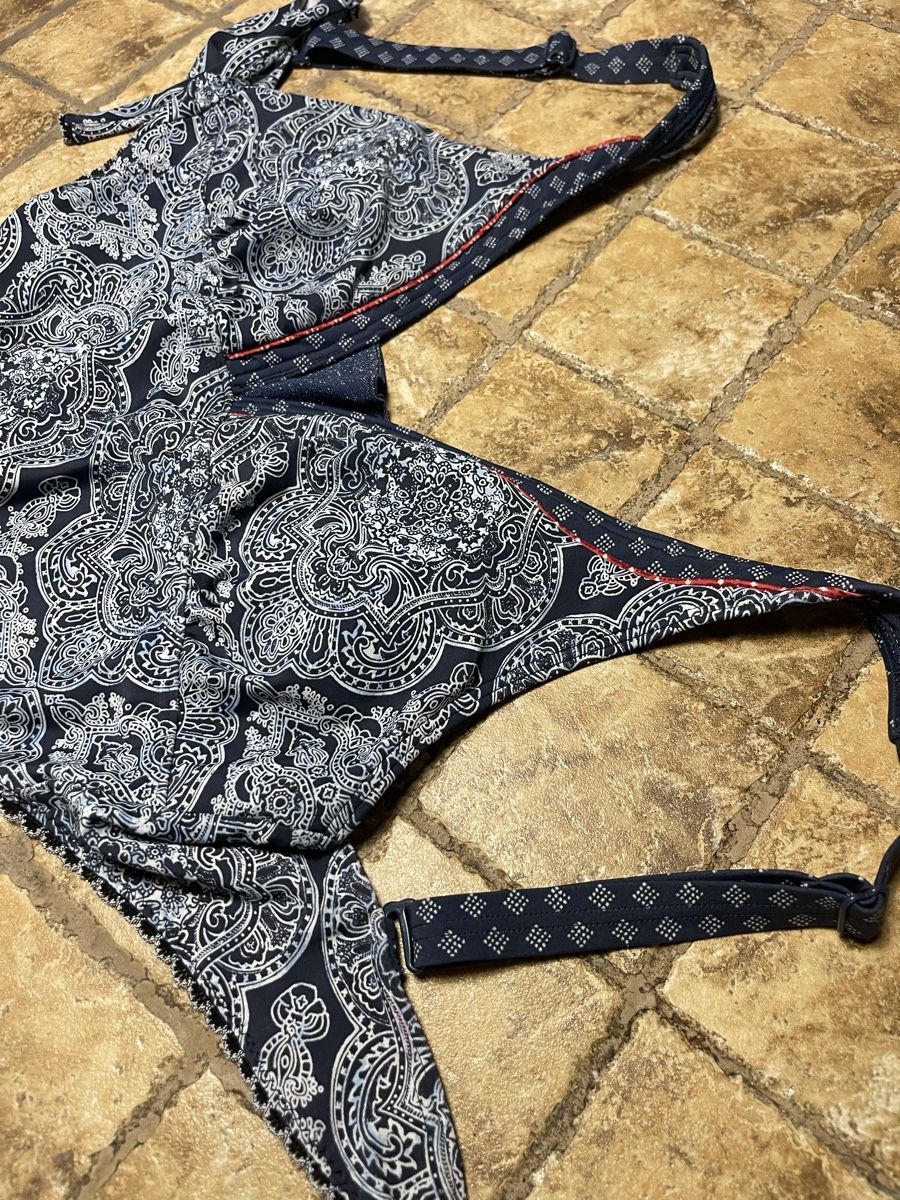 Costumi da bagno & Bikini: Costume da bagno intero chic e elegante-TgM/L – Usato da Gordevio venduto da LanaZimm 7