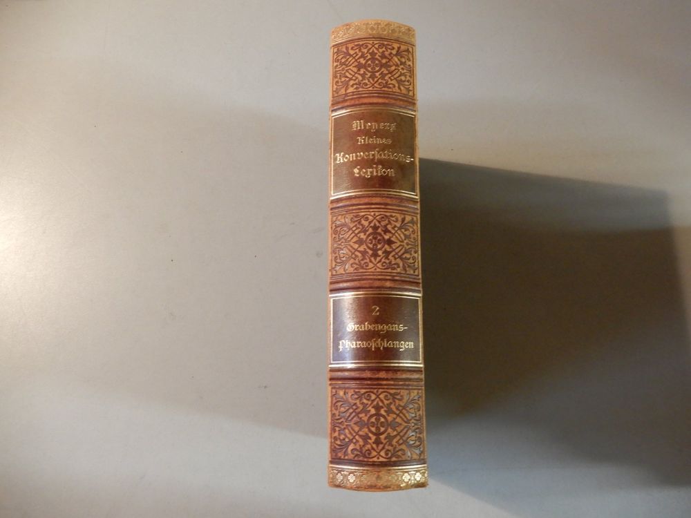 Livres: Antikes Konversationslexikon 2, gebundene Ausgabe, 1892 – D'occasion à Erstfeld par Mario_boe0 1