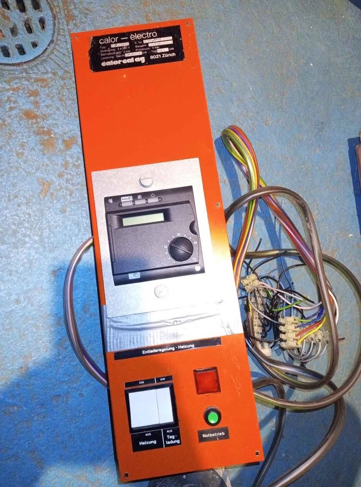 Siemens Radiatori: Régulateur de chauffage Siemens RVA46.531/109 – Usato da Bienne venduto da Daniel_Schader