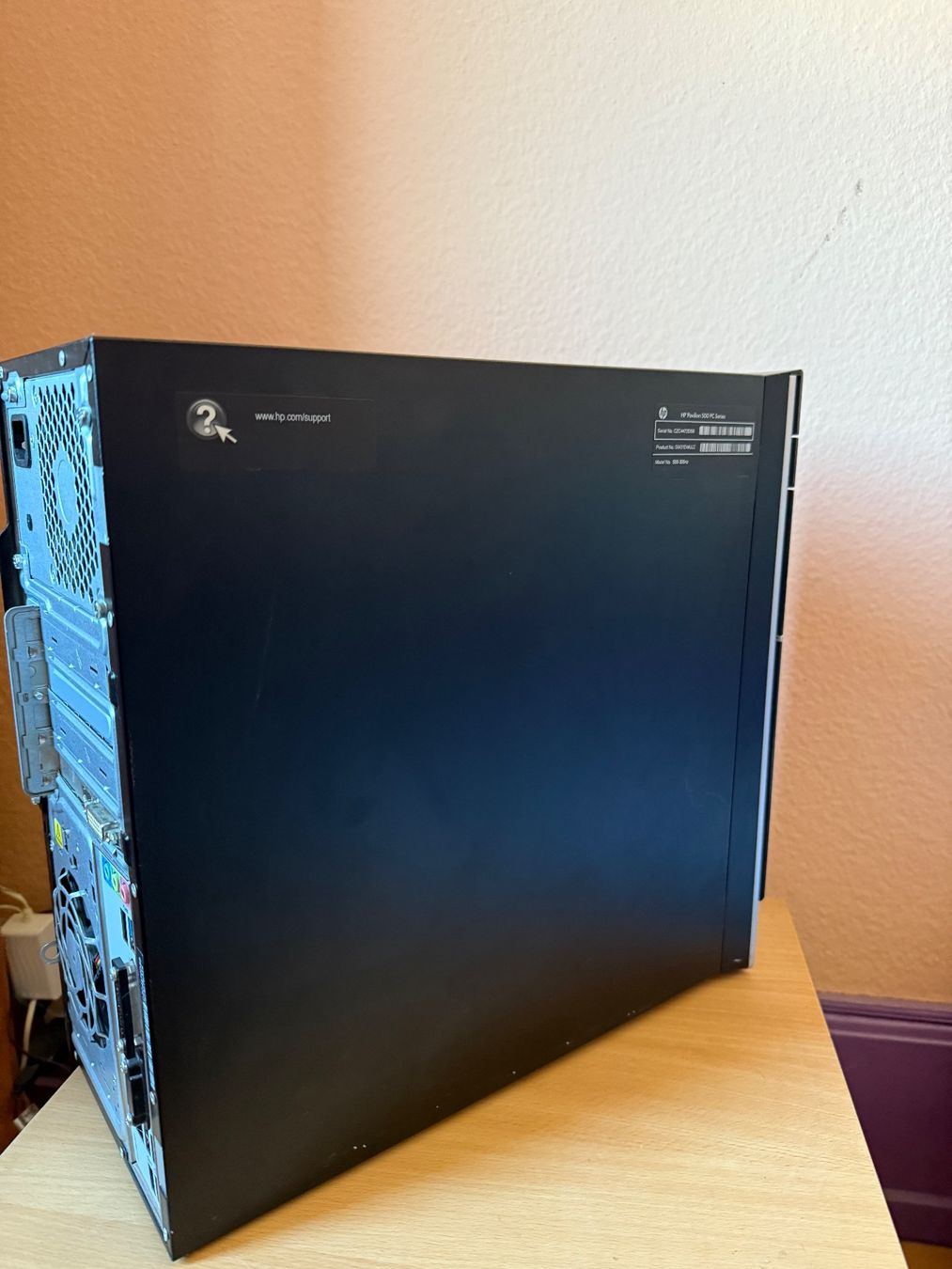 Hewlett Packard PC: HP Pavilion 500-300nz – Usato da La Chaux-de-Fonds venduto da it-fab 3