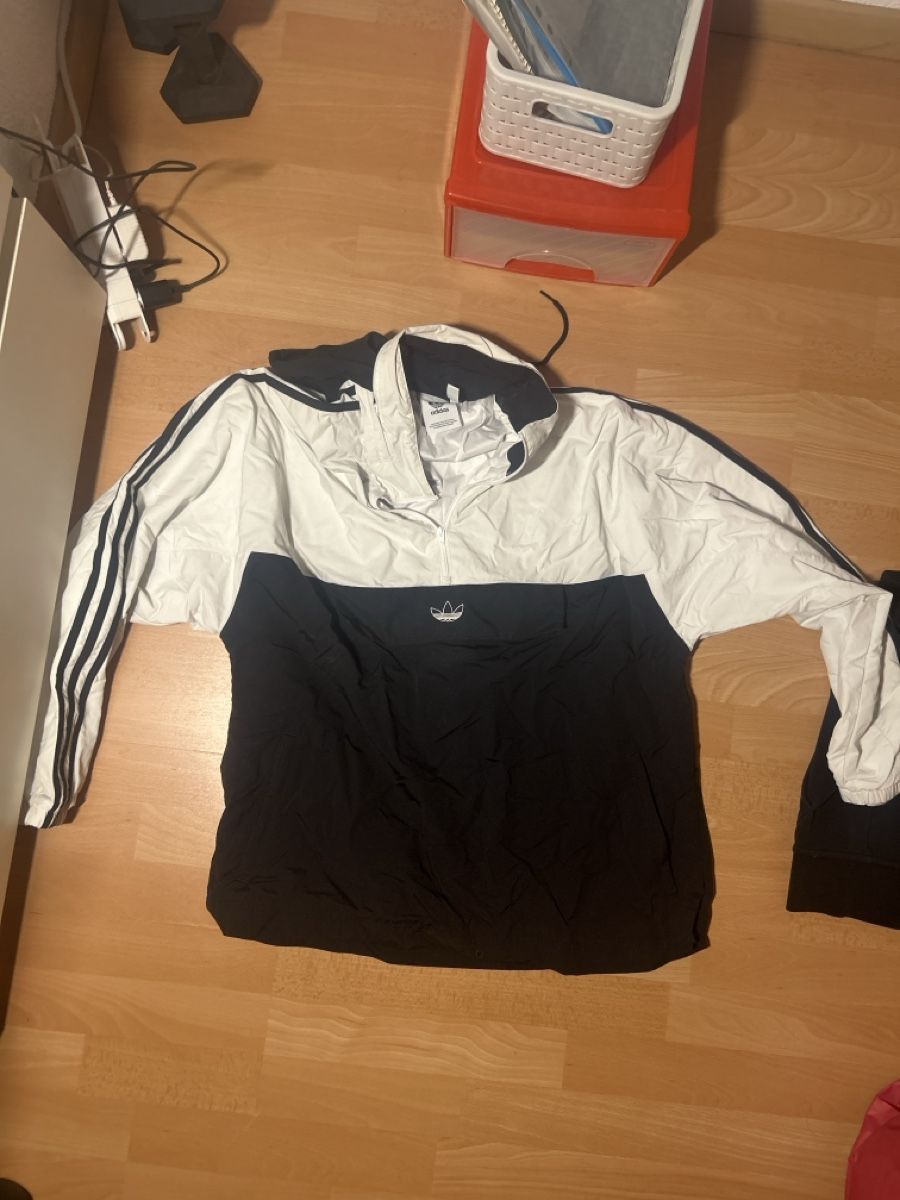 Kleiderpakete: 3 pull 3 jaquette et 1 polo – Neu (gemäss Beschreibung) aus Marin-Epagnier von nyd_72sv 4