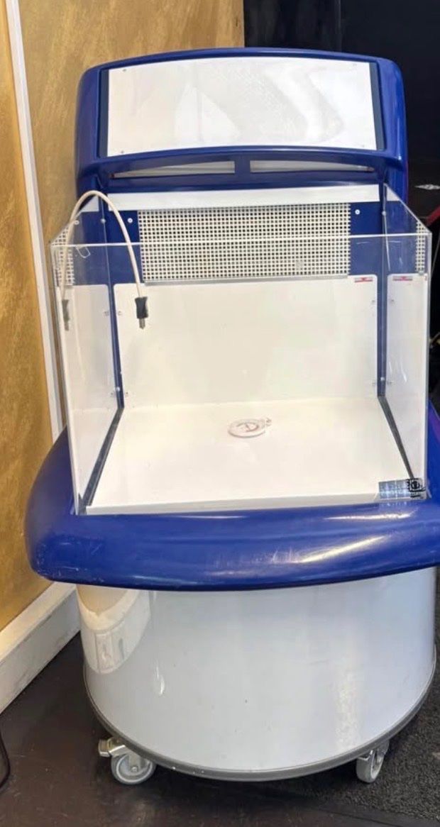 Frigoriferi: Kühlvitrine – Usato da Zug venduto da chr_fff5