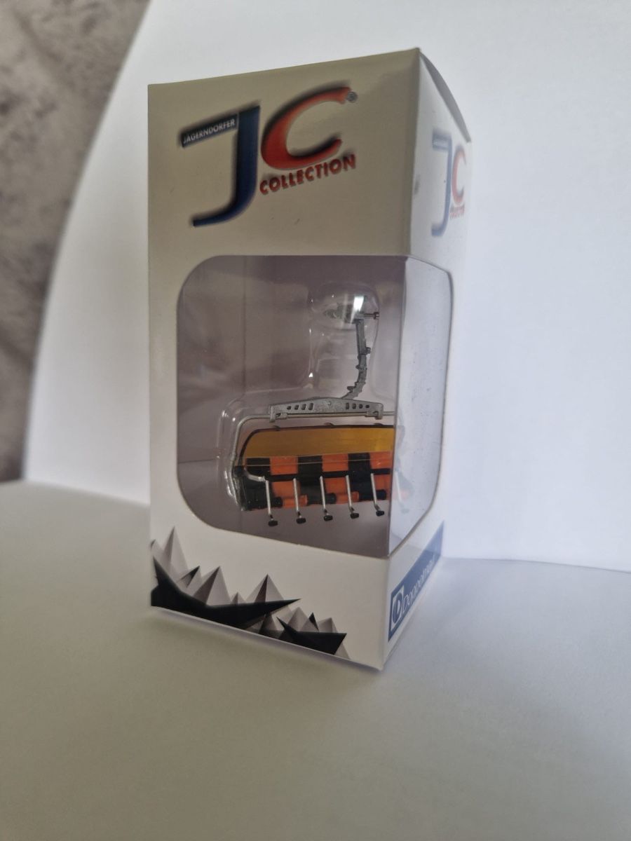 Jägerndorfer Modellini di ferrovie: JC 6er Sessel HO schwarz/orange – Nuovo e nell'imballaggio originale da Unteriberg venduto da pineappleMa