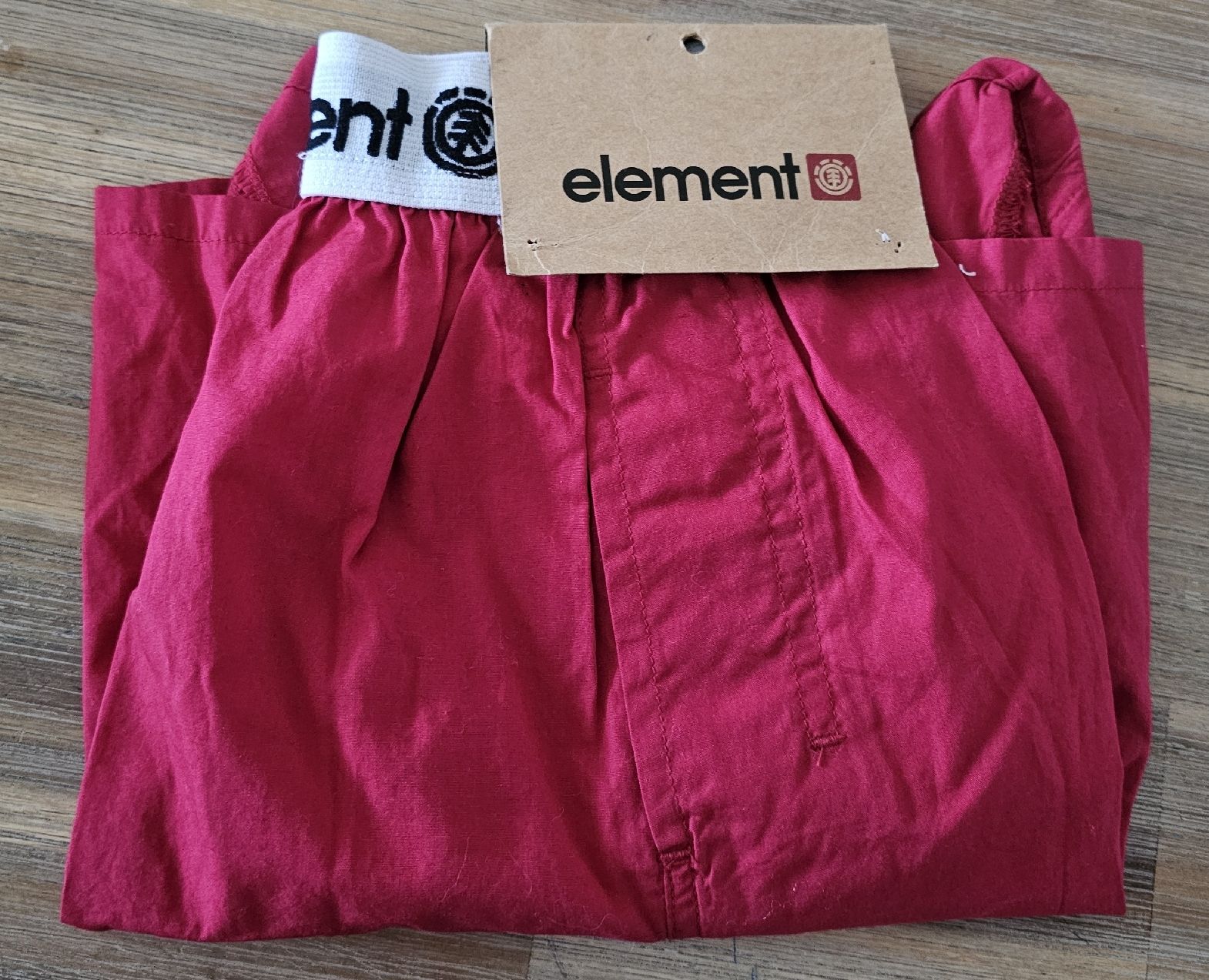 Biancheria intima: Neue Element Herren Boxershorts, Grösse L, rot – Nuovo e nell'imballaggio originale da Basel venduto da Allerlei-Basel