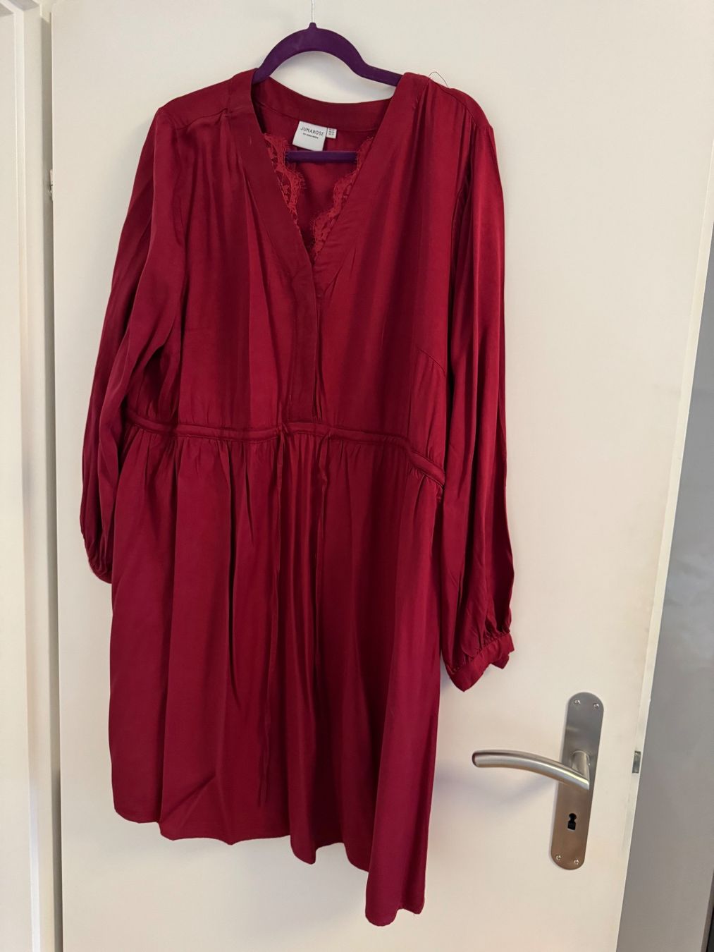 Vestiti: Kleid – Nuovo (secondo la descrizione) da Gattikon venduto da saxo16