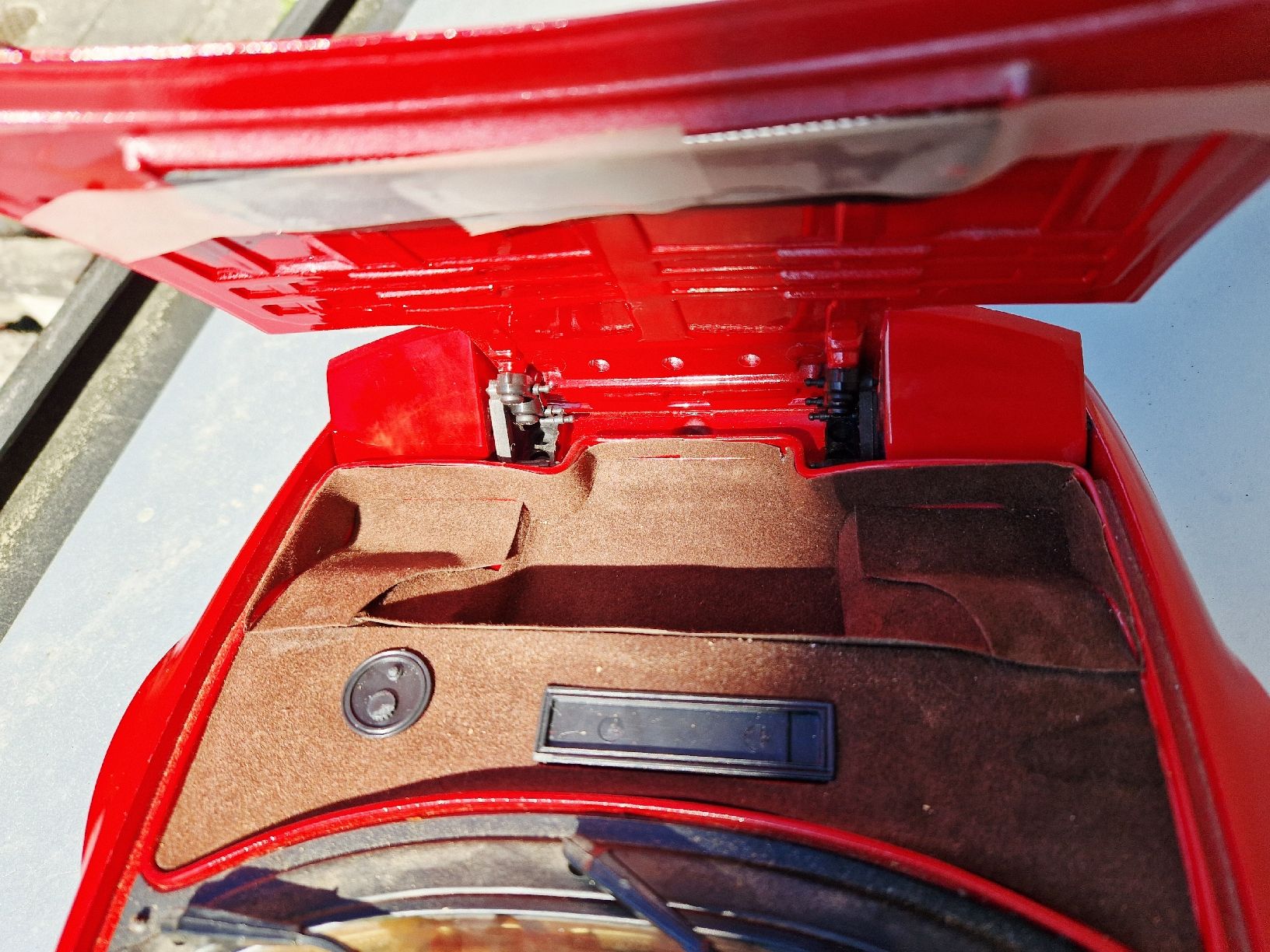 Pocher Modellini d'auto: Ferrari Testarossa 1/8 Pocher – Usato da Undervelier venduto da Tufitufi7 5