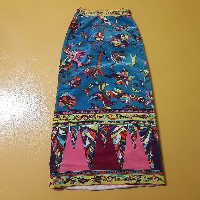 Jupes: Damenjupe lang Emilio Pucci – D'occasion à Starrkirch-Wil par ursus0512