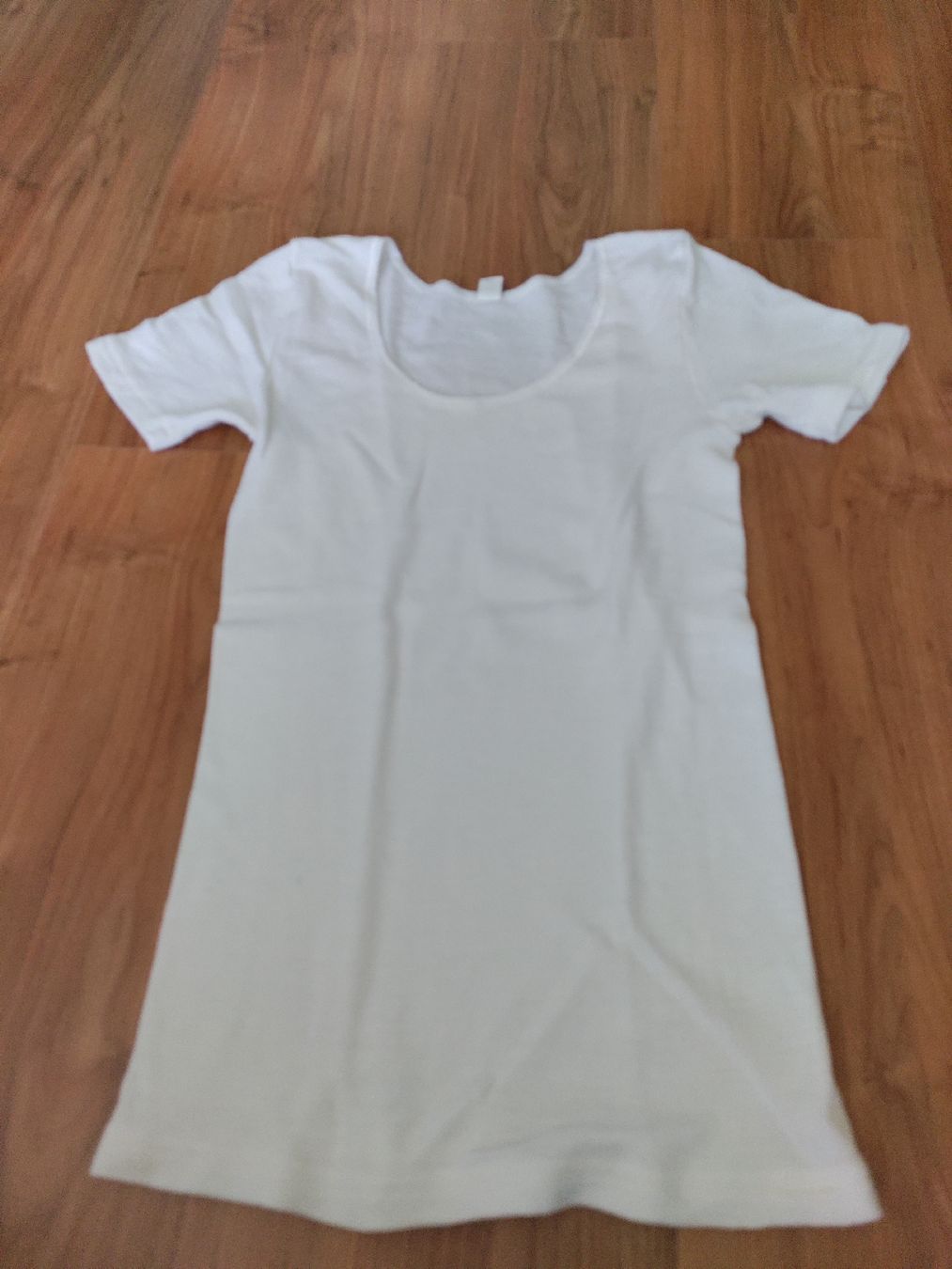 T-Shirts: T-shirt von Dilling – Gebraucht aus Port von 243rina