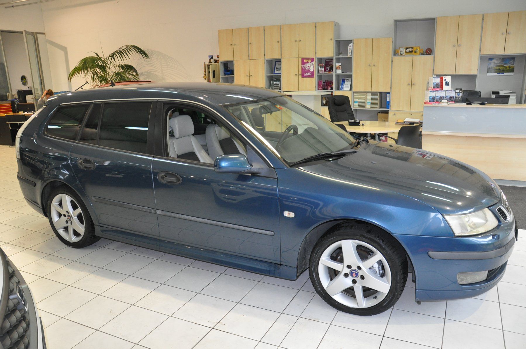 Saab Automobili: Saab 9-3 Combi 2.0 "Schnäppchen" Schweden Stahl – Usato da Tecknau venduto da Garage_St.Buser 4