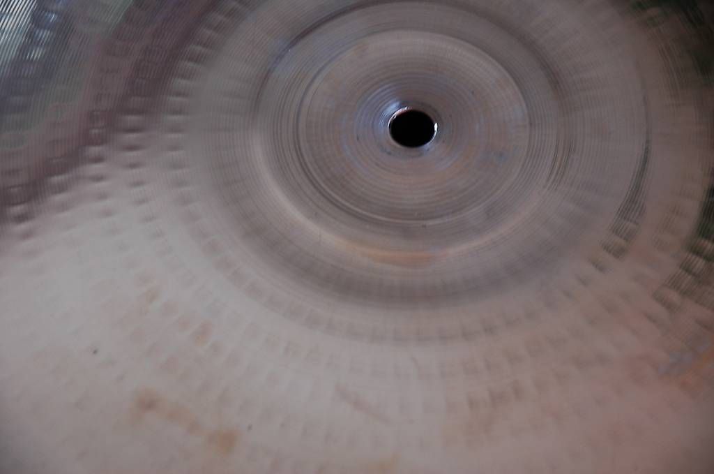 Strumenti musicali: Zildjian 20" A Custom Flat Top Ride – Usato da Schaffhausen venduto da Mel.98 1