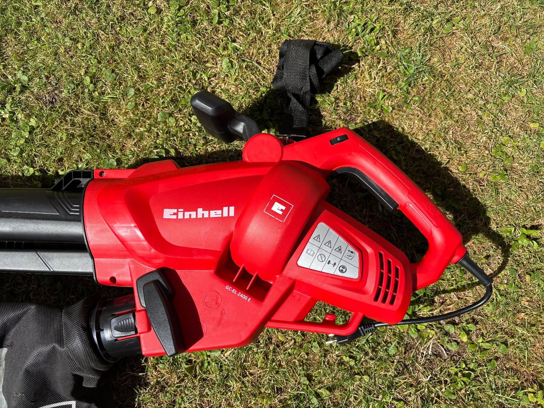 Einhell Soffiatori & Aspiratori per foglie: Einhell GC-EL 2400E Laubbläser/Laubsauger – Usato da Zufikon venduto da eskilt 2