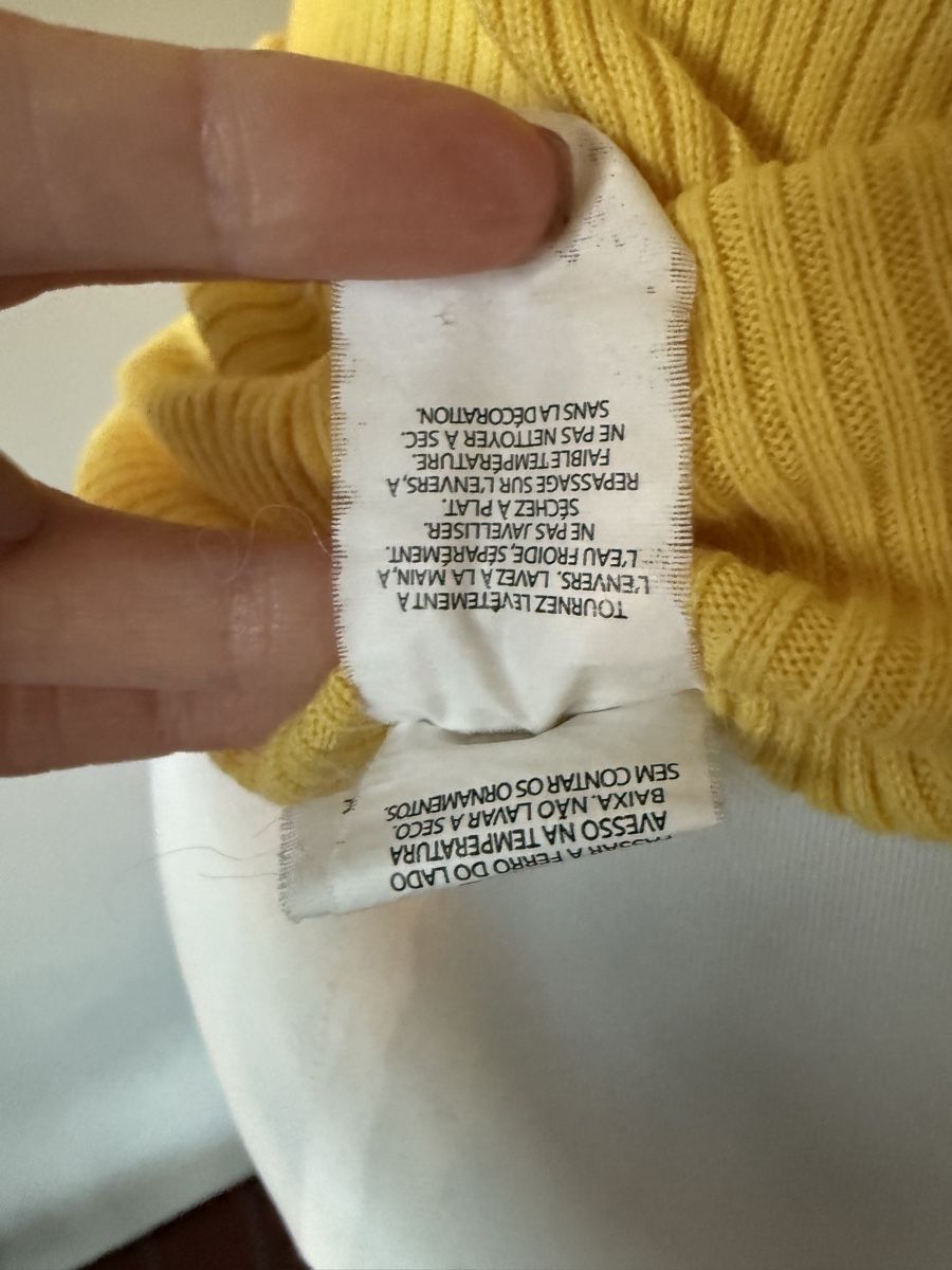 Armani T-shirt: AX Armani Exchange Gelber Kapuzenpulli Pullover Kurzarm Gr.  – Usato da Zürich venduto da JOD213 7