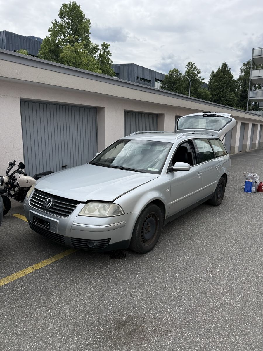 VW Automobili: VW Passat  – Usato da Savognin venduto da mar_z5xh