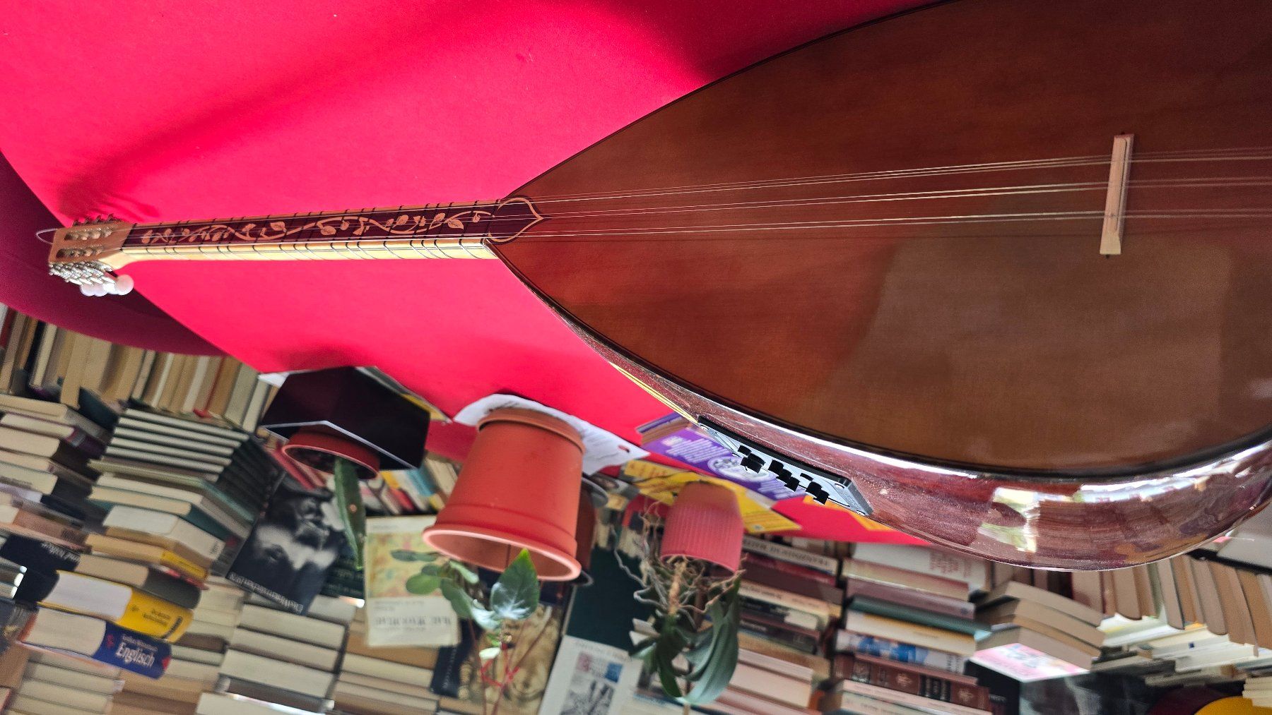 Strumenti musicali: Baglama Gitar sapli. – Nuovo e nell'imballaggio originale da Basel venduto da ozg_sy2k 1