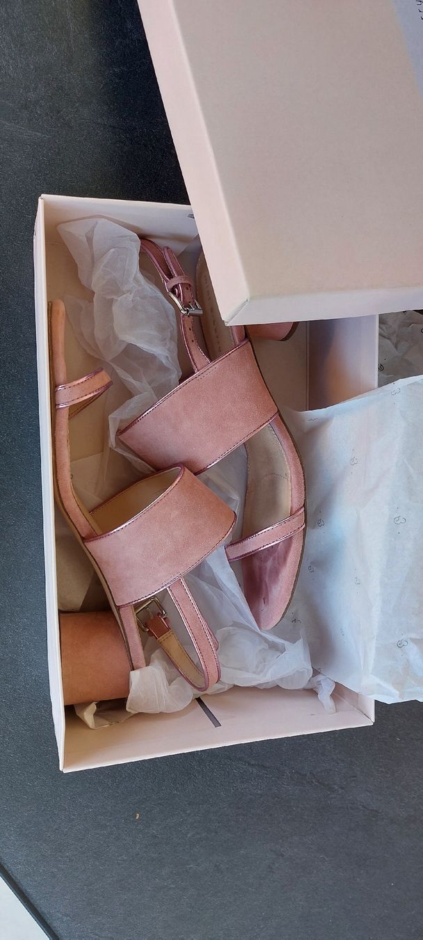 Scarpe da donna: Tolle Sandale von Mint & berry – Usato da Rheinfelden venduto da Zottel3