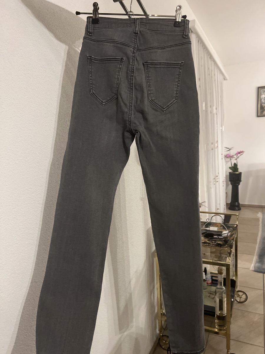 Tally Weijl Jeans: Highwaist Skinny Jeans – Usato da Oberengstringen venduto da pri_c8jk 2