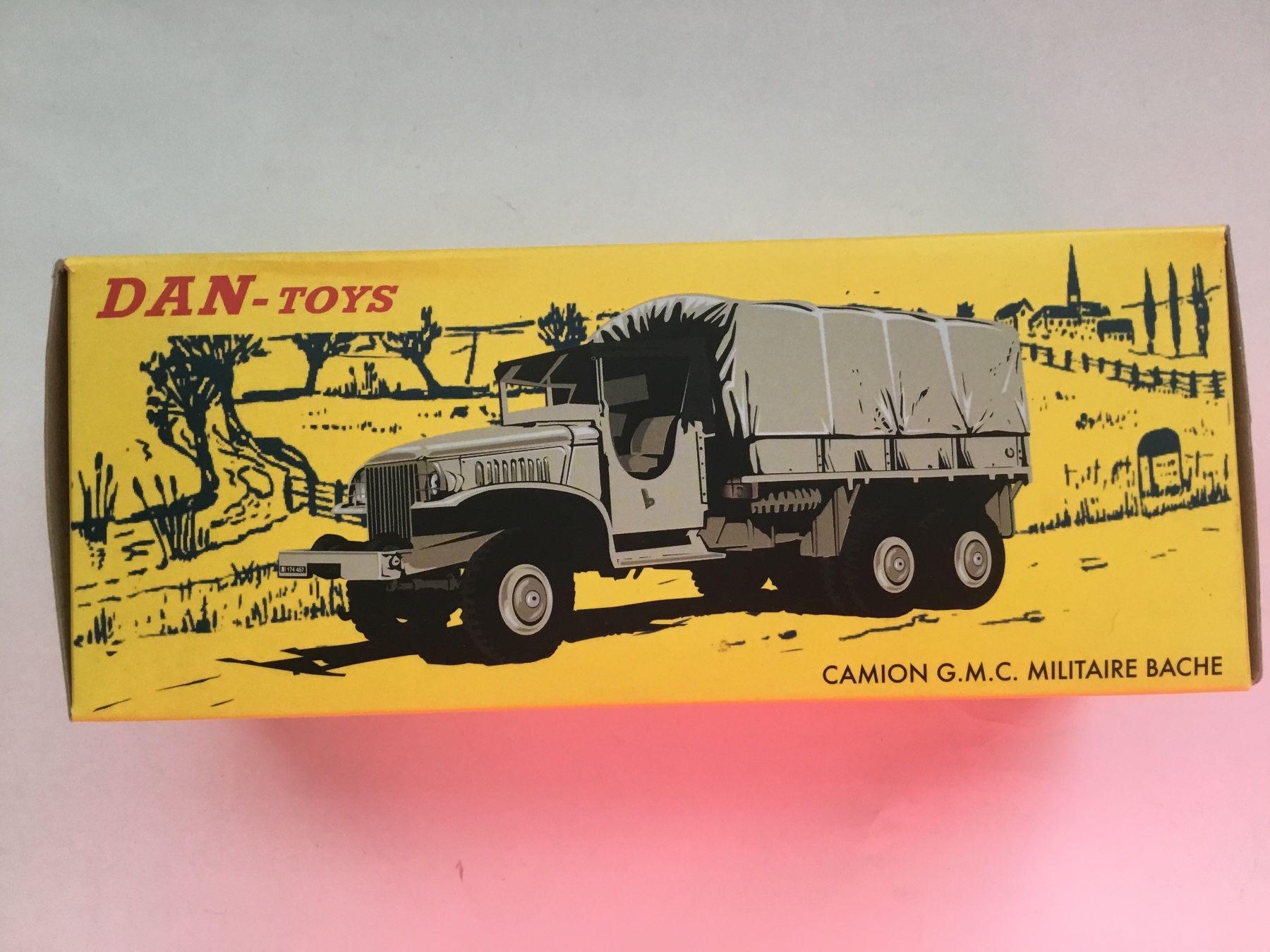 Dinky Toys Modellini d'auto: Dan-Toys G.M.C. – Nuovo e nell'imballaggio originale da Dänikon ZH venduto da didi1103