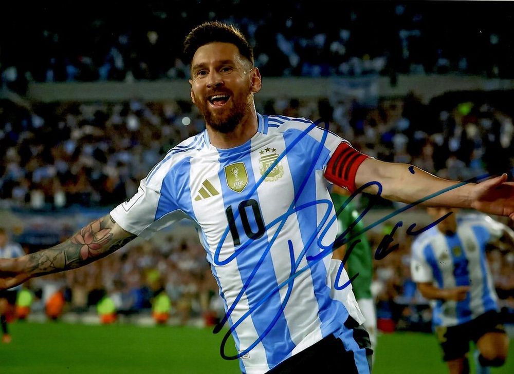 Lionel MESSI / TOP AUTOGRAMM (Gebraucht) in Egg b. Zürich für CHF 90 ...