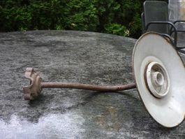 Alte Lampe "Schirm", Garten Deko, Wandlampe Aussenlampe