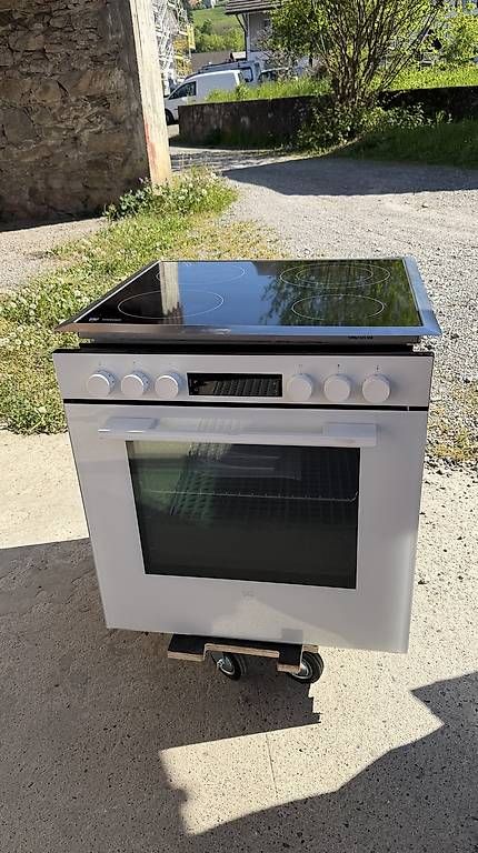 V-Zug Backöfen: V-Zug Backofen Combair V600 – Gebraucht aus Künten von buli76