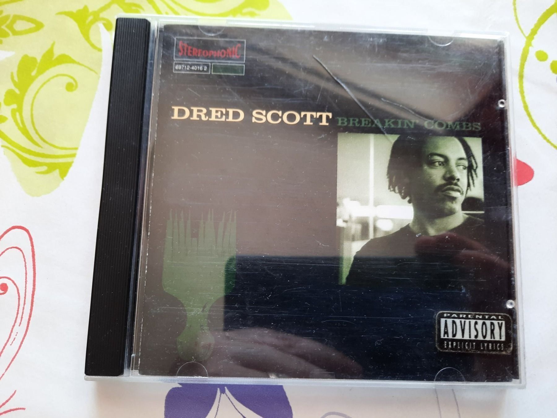 CD: CD Dred Scott - Breakin'combs – Usato da Pully venduto da bro_n52j