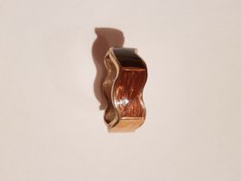 Multi shades of brown coloured metal clip bracelet