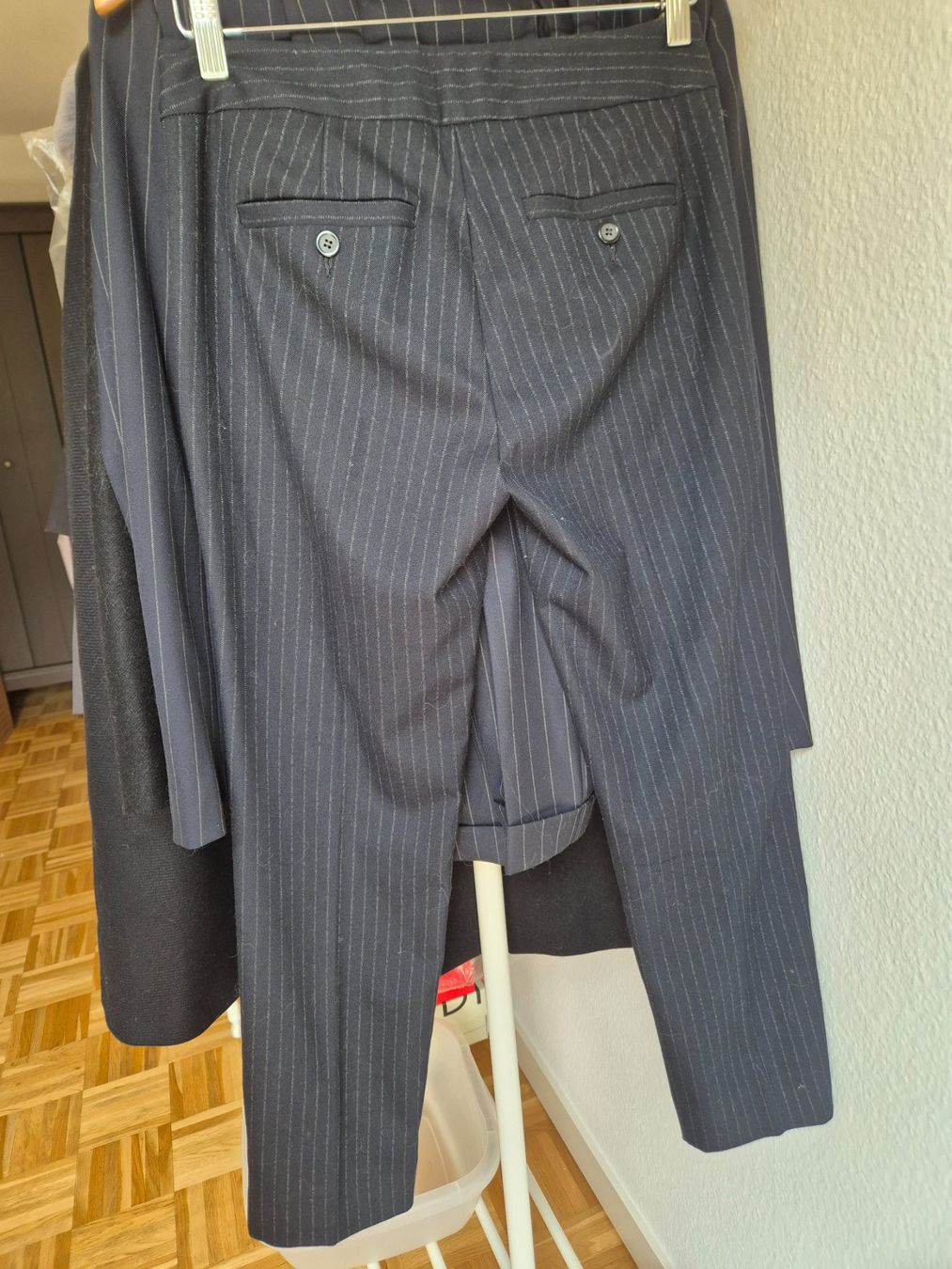 Max Mara Pantalons: Pantaloni Max&Co. a righe taglia 36 – Neuf (Voir description) à Vessy par erisakapllani 1