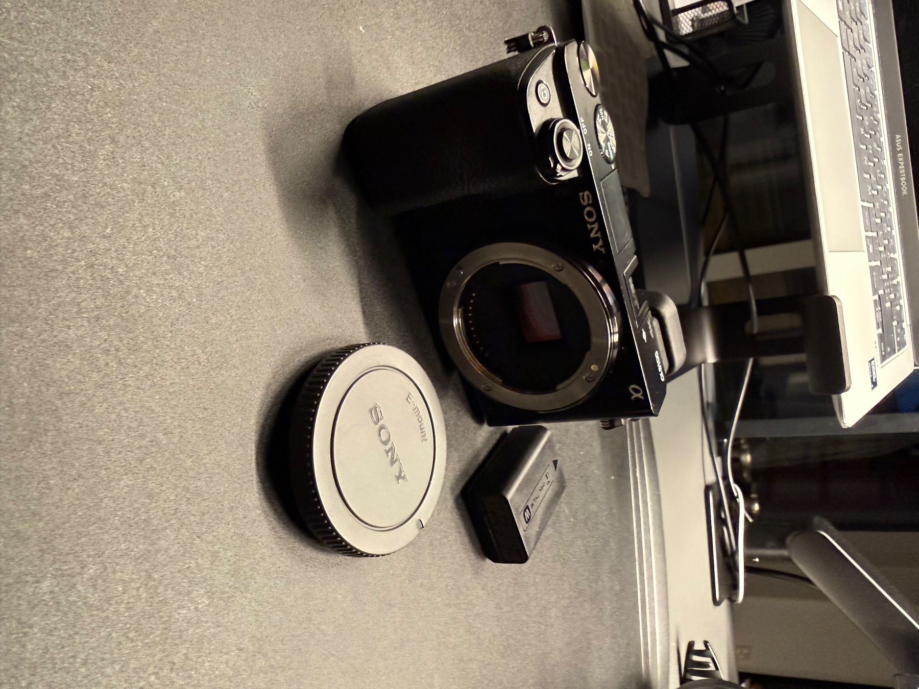 Sony Kamera: Sony Alpha 6100 Camera just Body ! – Gebraucht aus Hedingen von luk_d9sh 1