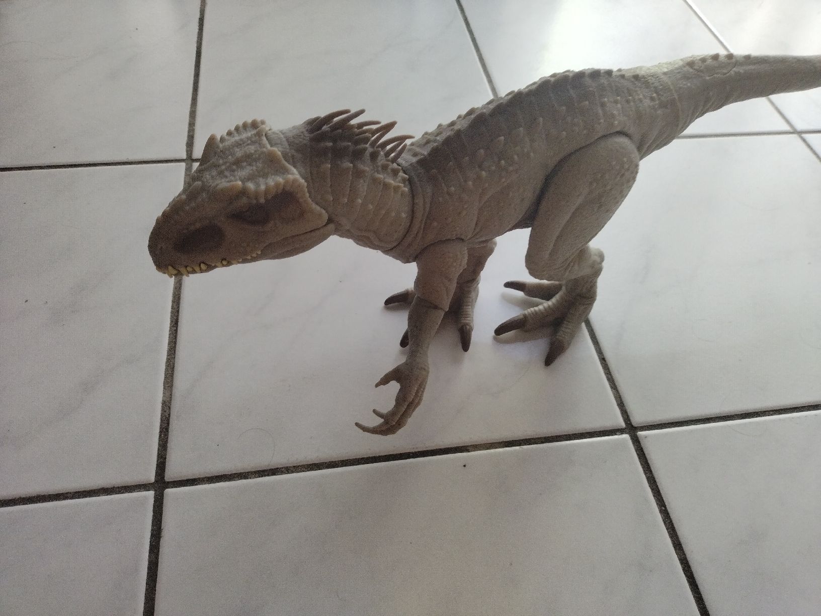 Spielzeuge: Indominusrex giocattolo Mattel  – Gebraucht aus Arbedo von vin_g95r 1