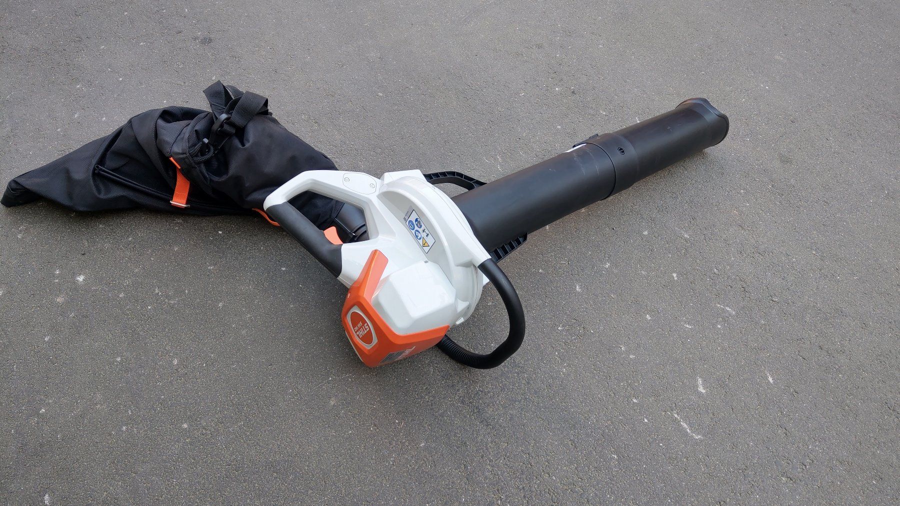 Stihl Laubbläser & Laubsauger: Akku Saughäcksler Stihl SHA 140 – Neu (gemäss Beschreibung) aus Bern von ksliqbe 3