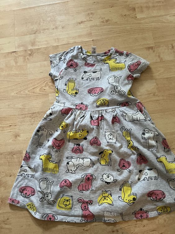 H&M Kleiderpakete & -sets: “2 Sommerkleider für Mädchen von H&M, Größe 122/128 – Gebraucht aus Zürich von Vma_reuse 6