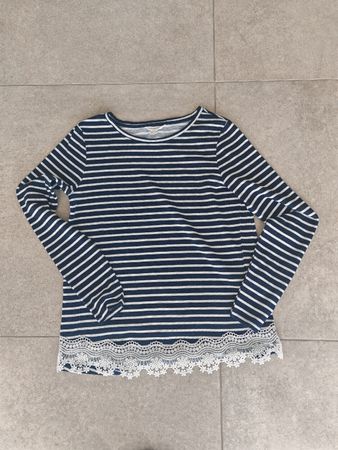 T-shirt à manches longues rayé avec dentelle, taille S