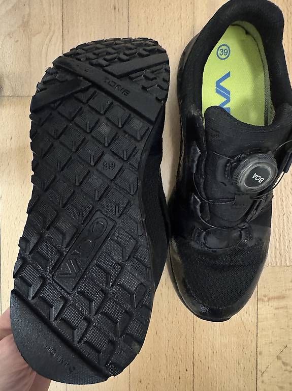 Scarpe da donna: Vado Trekkingschuhe Air Low GTX Surround Boa Gr. 39 – Usato da Sempach venduto da step79 3