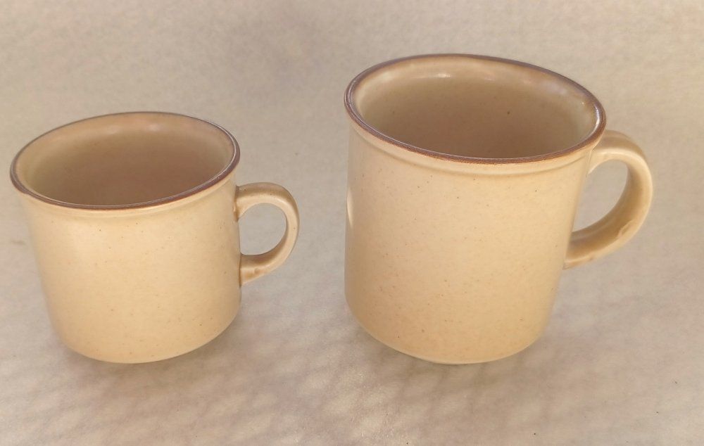 Rössler Tazze: RÖSSLER 2 Mugs -G14 – Usato da Morges venduto da vimajes12