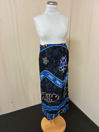 Blauer Sarong von UNO ideal für den entspannten Strandurlaub