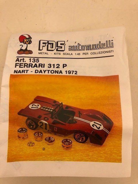 Ferrari Modellini d'auto: FDS -Kit Ferrari – Nuovo (secondo la descrizione) da Muttenz venduto da Gucci2005 2