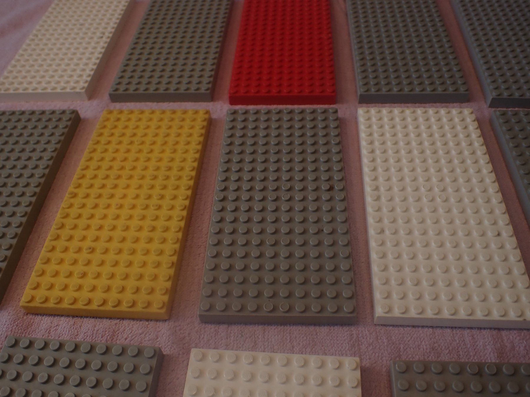 Lego Jeux de construction: 22 dicke Platten von LEGO System – D'occasion à Geroldswil par boy5toy 1