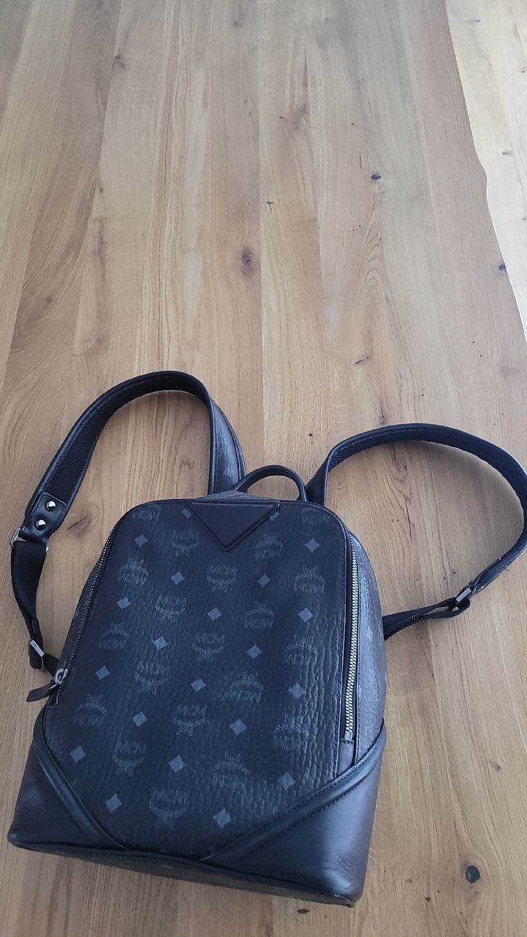 Rucksäcke: MCM Stark Backpack Small – Gebraucht aus Bilten von capeesh