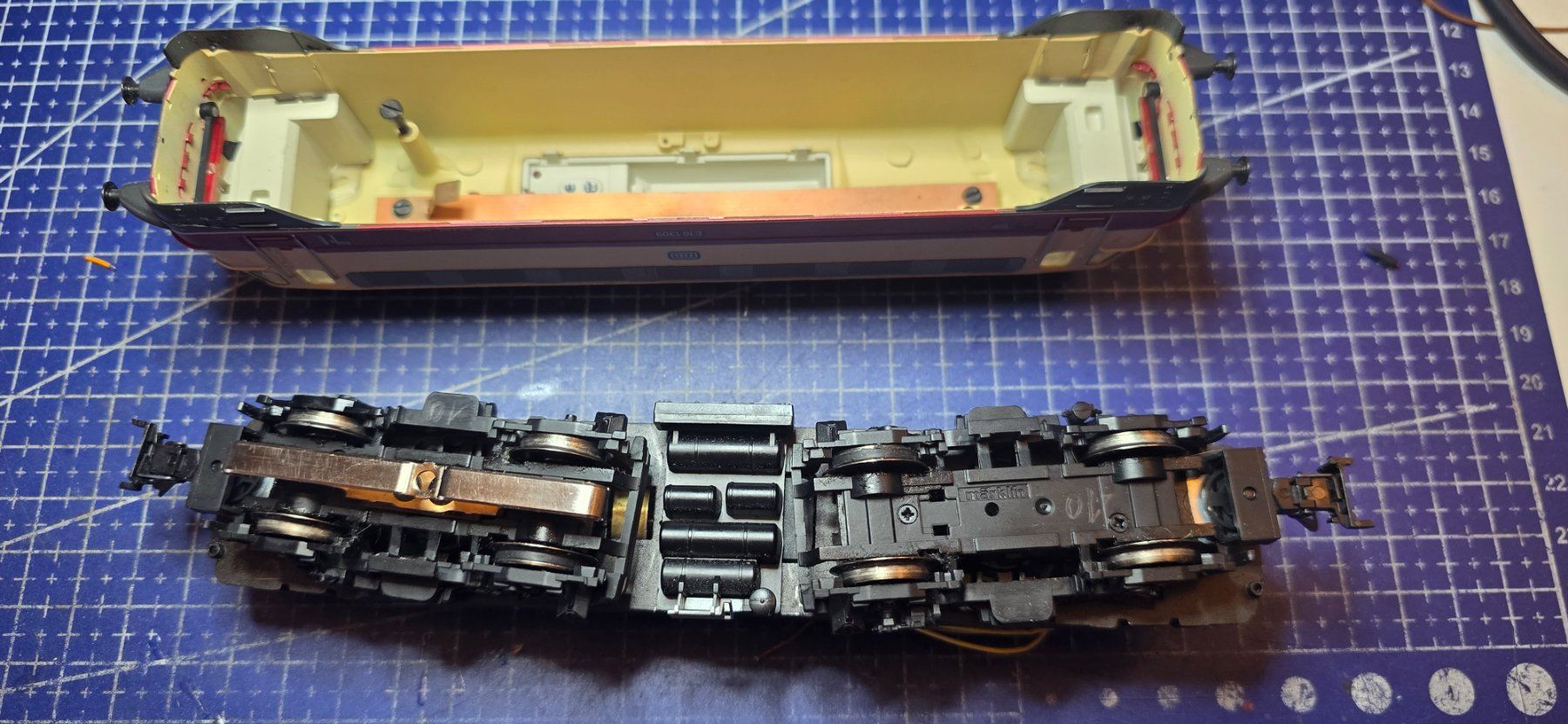 Märklin Modellini di ferrovie: Märklin DB E10 1309 HO/AC Ersazteile – Usato da Hochfelden venduto da Danizh0 3