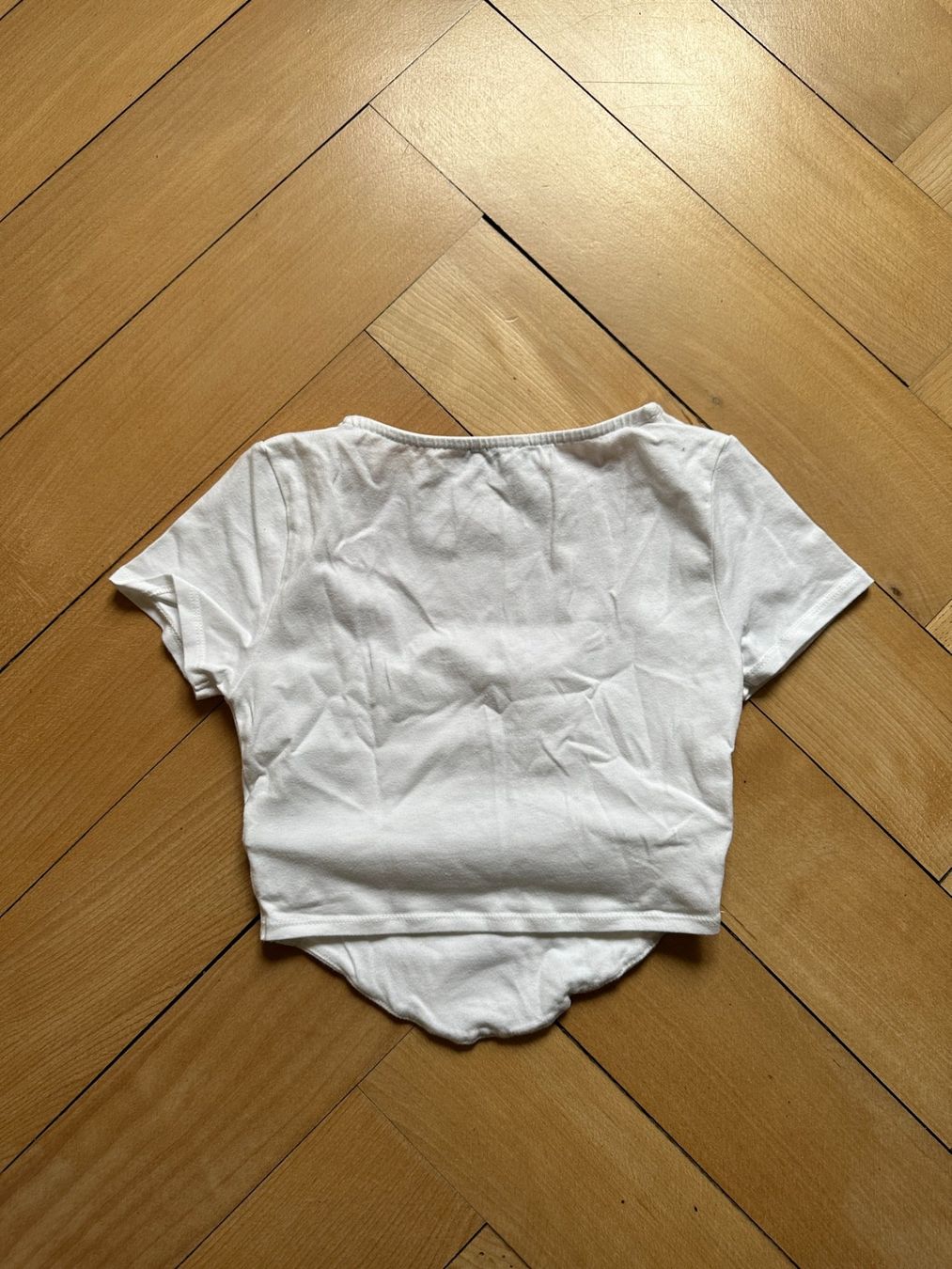 Tally Weijl T-shirt: Cropped T-Shirt weiss XS – Usato da Zürich venduto da Diazaio 1
