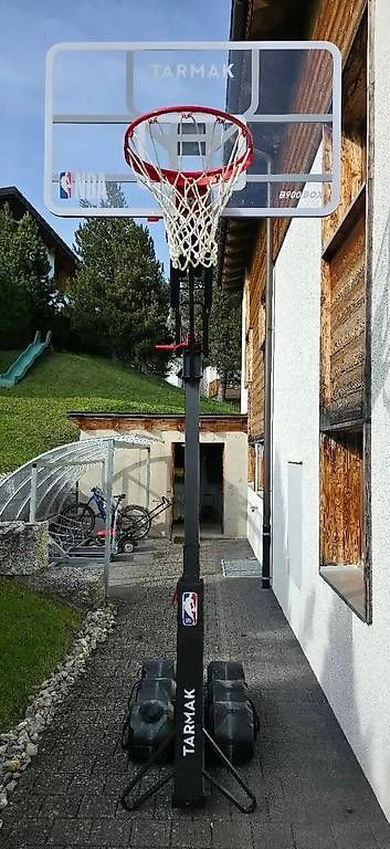 Canestri da basket: Basketballkorb TARMAK B900 Box – Usato da Breil/Brigels venduto da Skyline-GTR