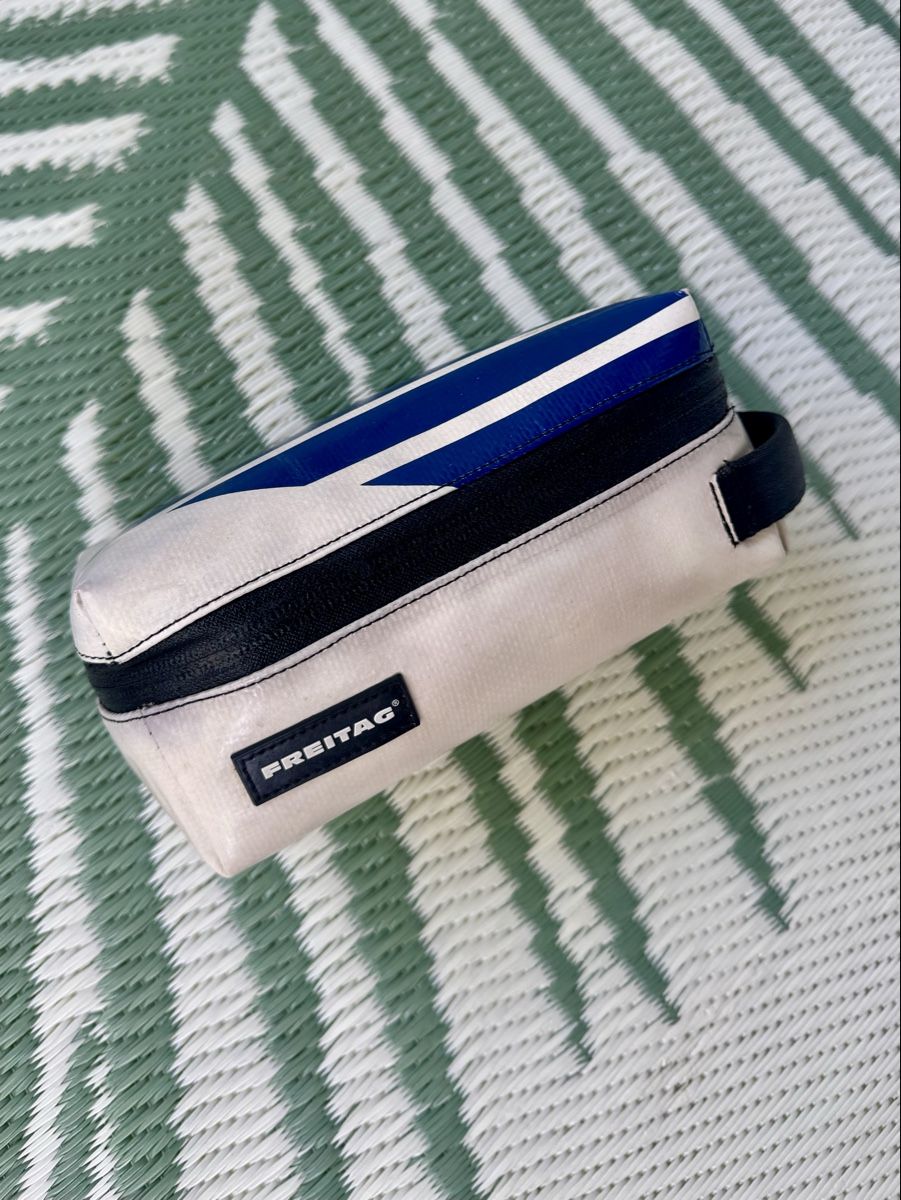 Freitag Plumiers: Trousse Freitag – D'occasion à Moutier par CaatSerra