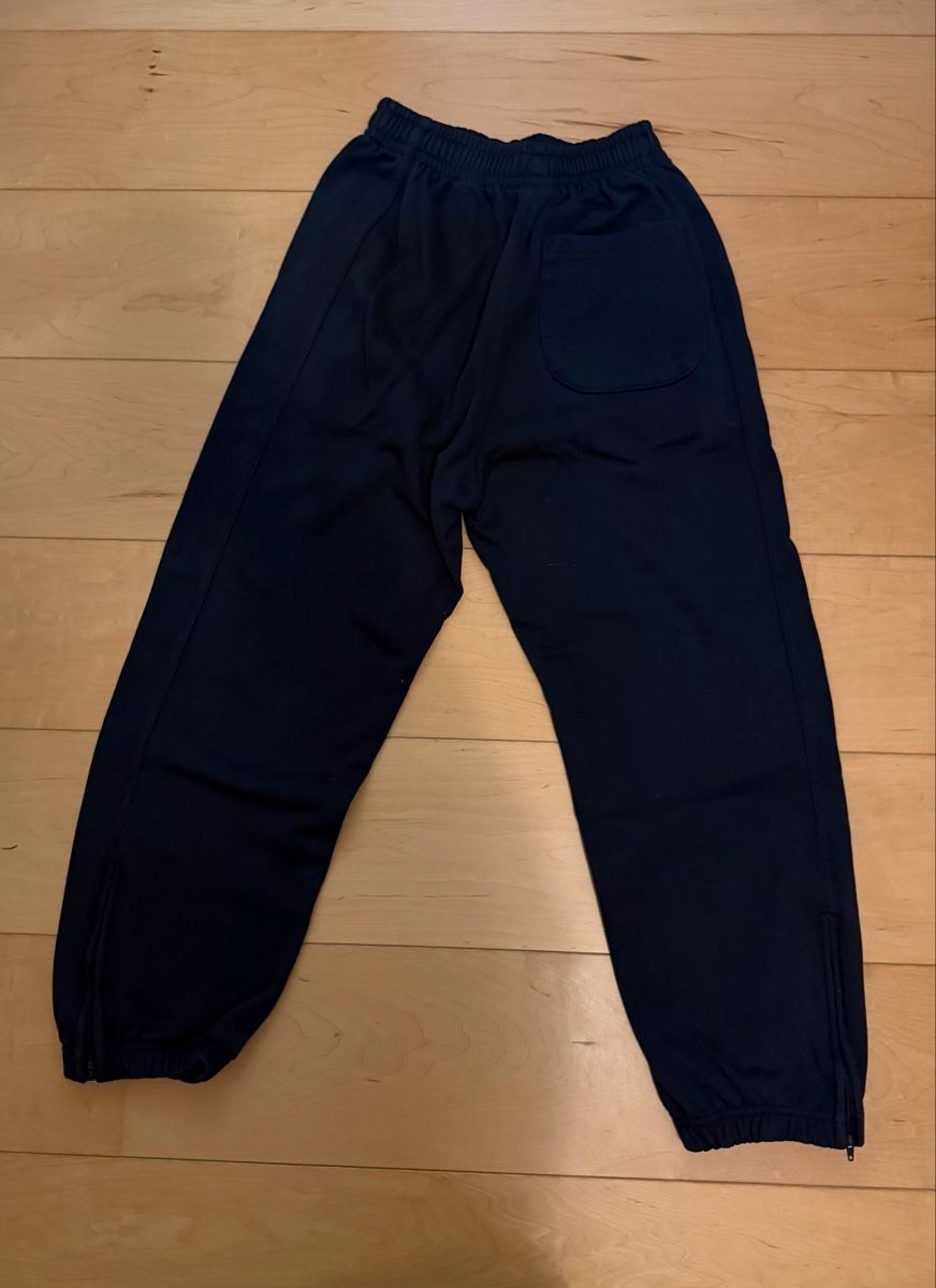 Pantaloni: Jogging bleu marine urban classics  – Usato da Pomy venduto da emmakie 1